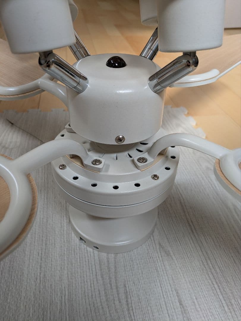 美品 シーリングライト シーリングファン リモコン付き LED対応 照明4灯