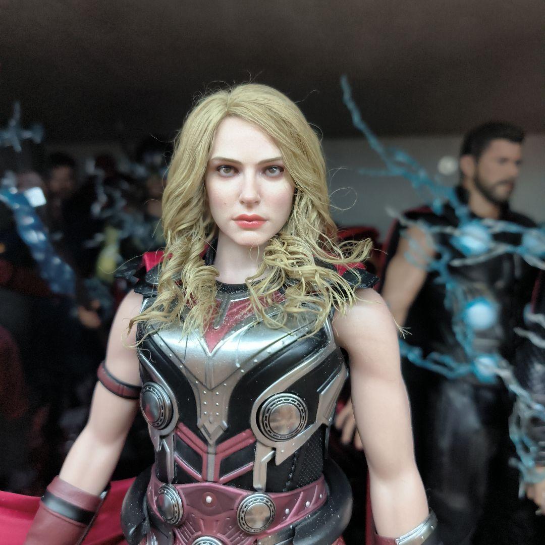 【ボーナスアクセサリー付き】HotToys マイティーソー