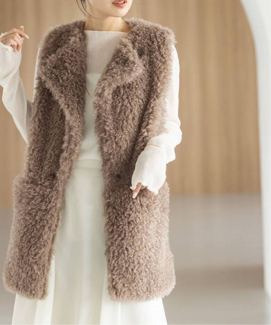 Noble エコファーロングベスト　ベージュ