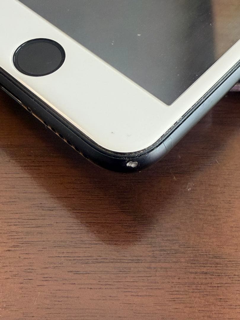 iPhone SE2 ブラック64GB SIMロック解除済　2台セット売り可能