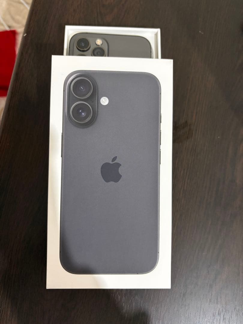 iPhone 12 Pro 128ギガ バッテリー残量95%