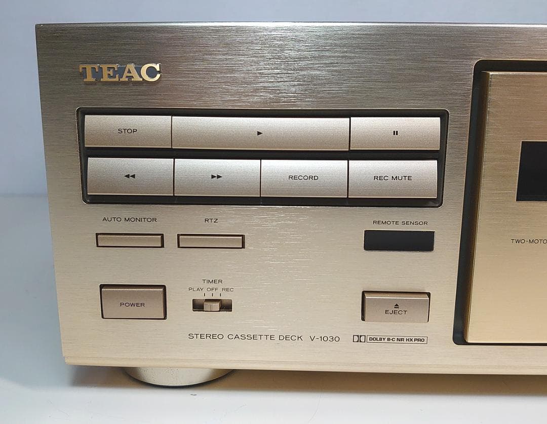 【オーバーホール品】TEAC カセットデッキ「V-1030」高音質3ヘッド★