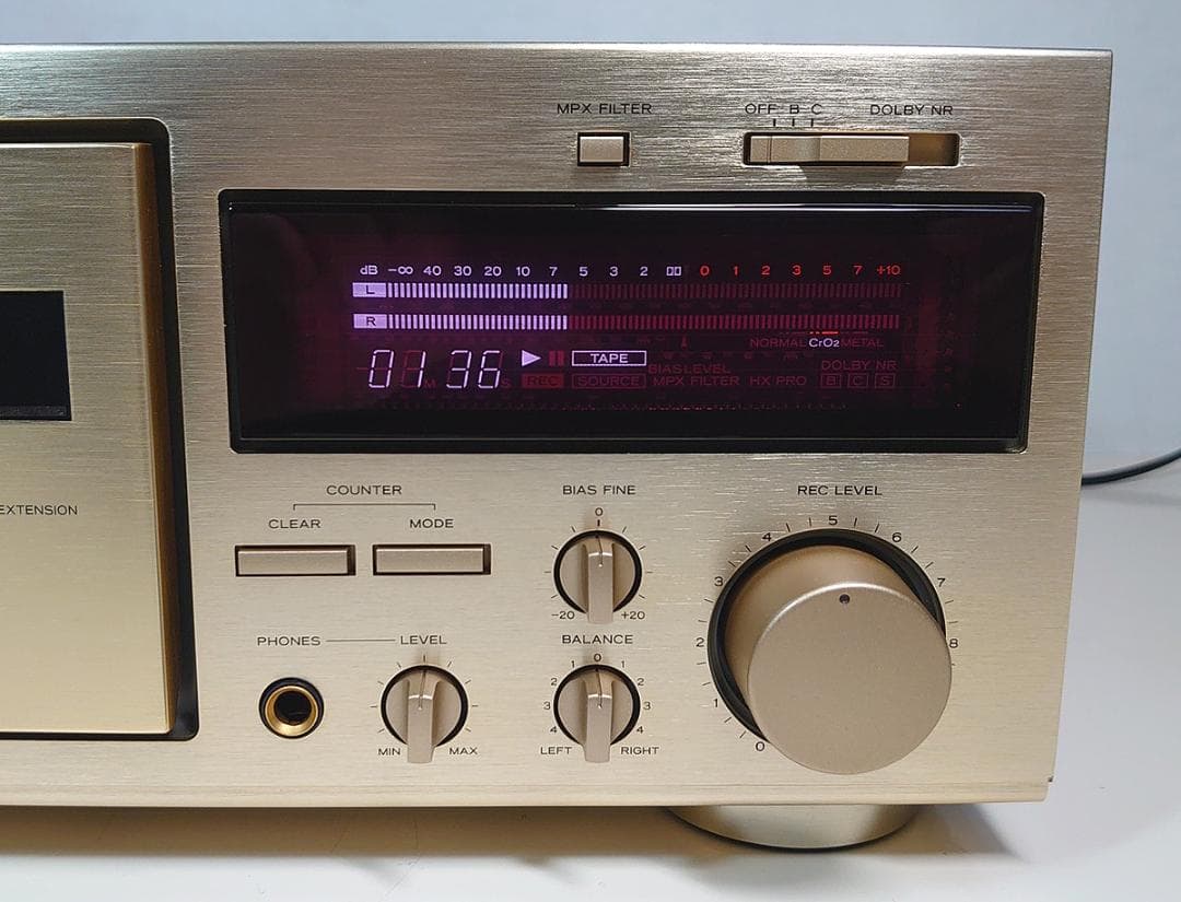 【オーバーホール品】TEAC カセットデッキ「V-1030」高音質3ヘッド★