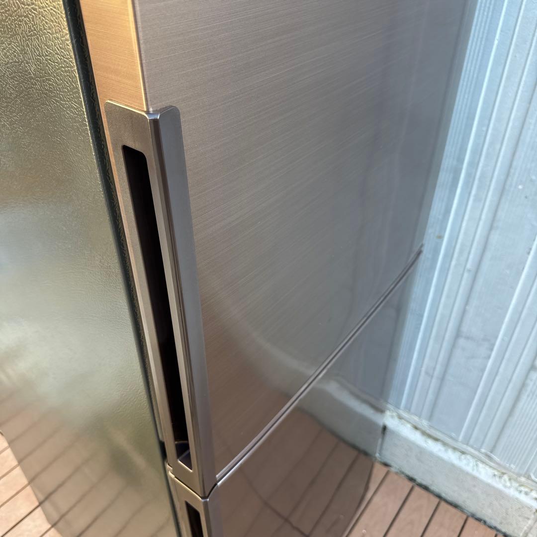 美品 SHARP 2023年製 冷蔵庫 プラズマクラスター搭載 280L 2ドア