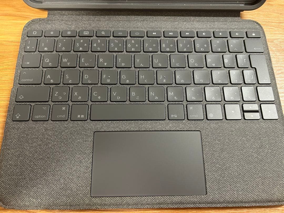 Logicool Folio Touch iPad Air用キーボードカバー