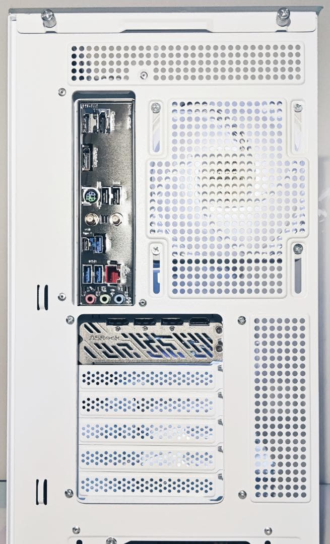 【新品】高性能ゲーミングPC RX9070XT Ryzen7 9700X