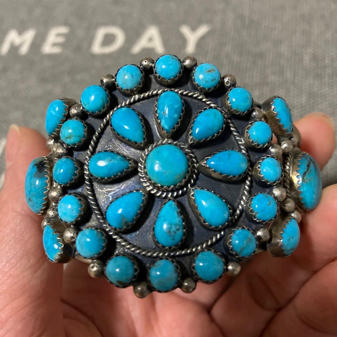 ナバホ族　刻印有　ターコイズバングル　スリーピングビューティー　シルバー925