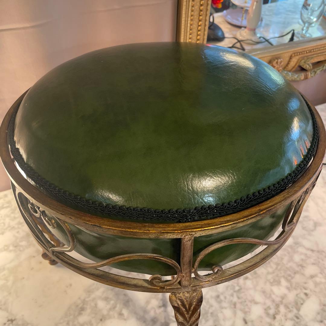 アイアン・スツール・オットマン