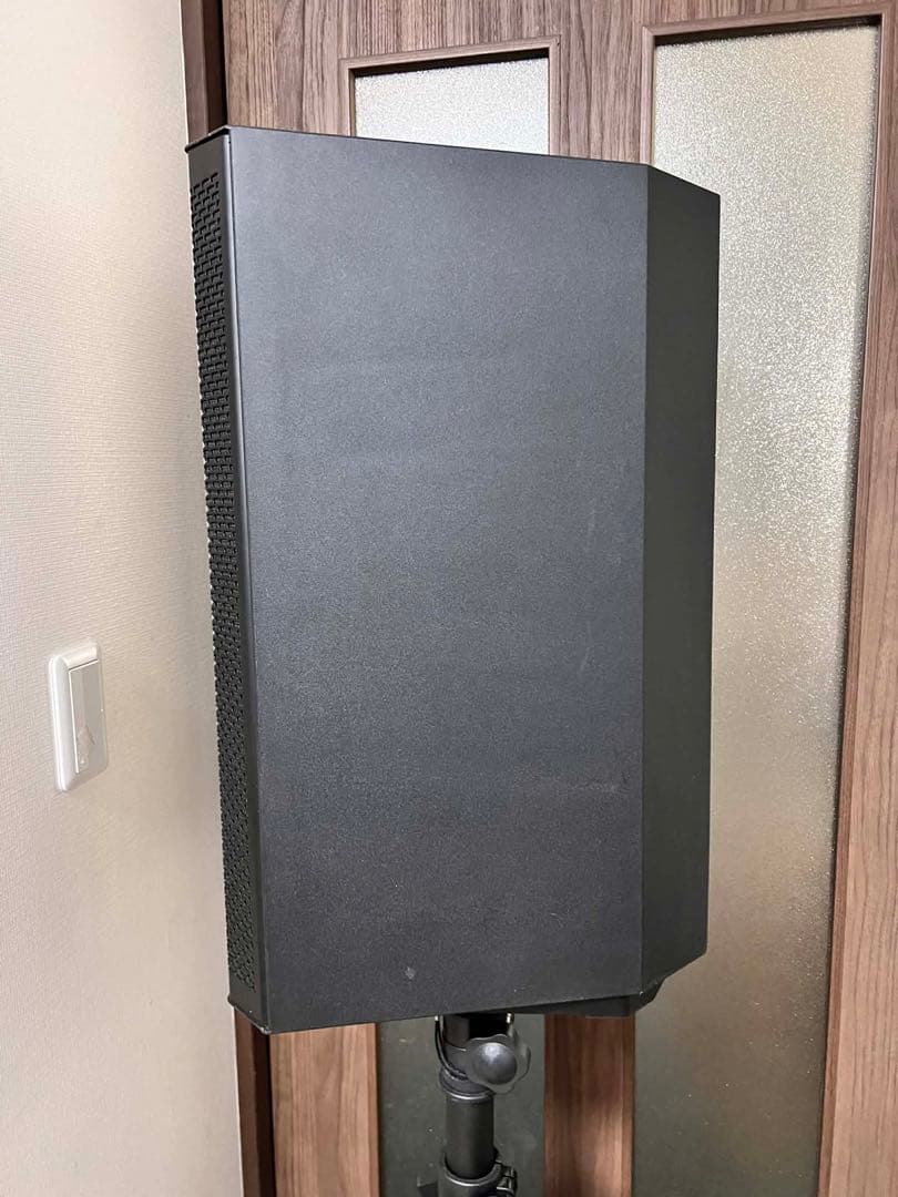 ElectroボイスZLX12Pパワードスピーカー中古品マイクとスタンド付き