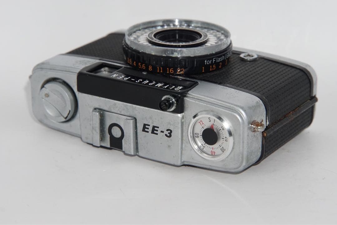 フィルムカメラ OLYMPUS pen EE-3
