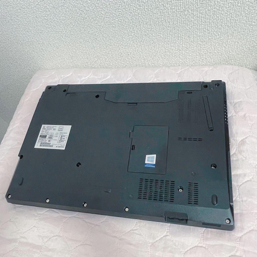 【高級機・美品】2019年製 第8世代i7 光沢フルHD SSD512G カメラ