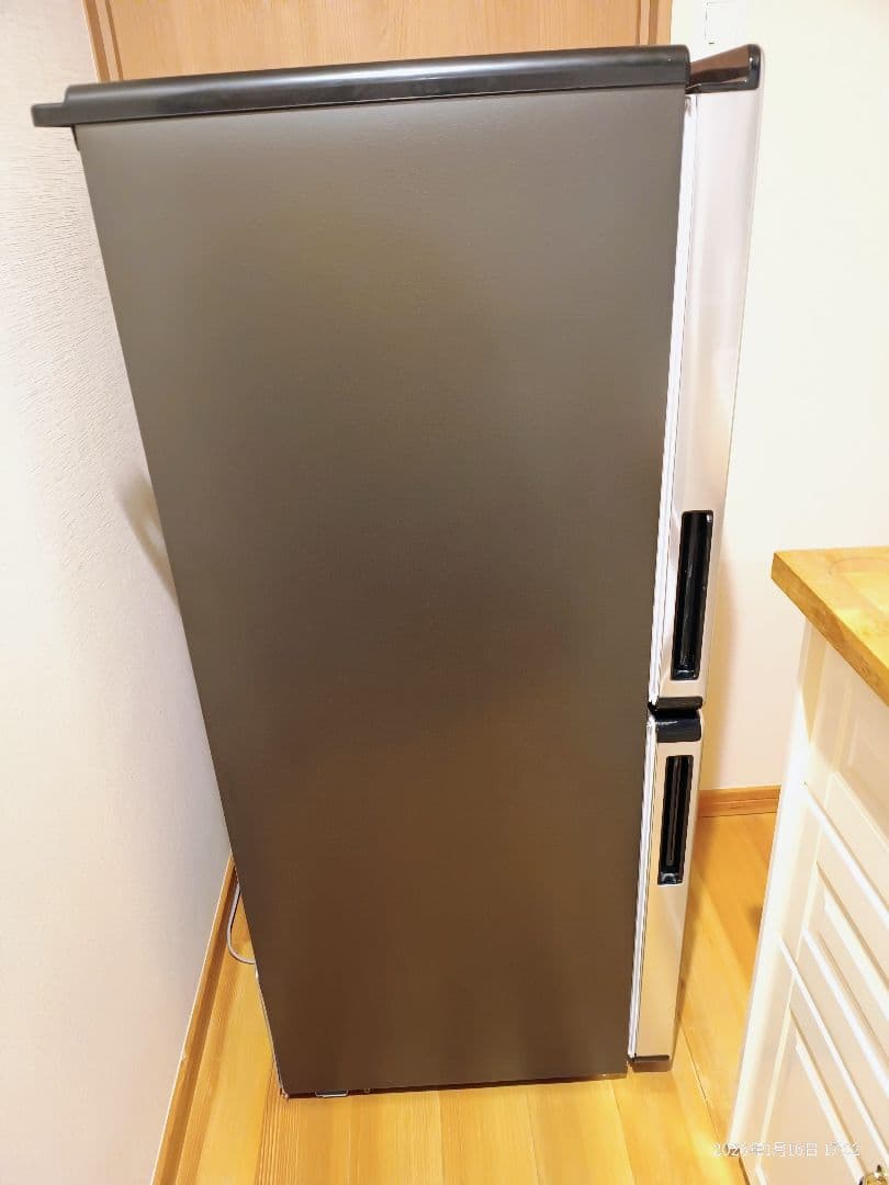 ayu 148L 限定仕様 Haier 2ドア冷凍冷蔵庫 自動霜取り