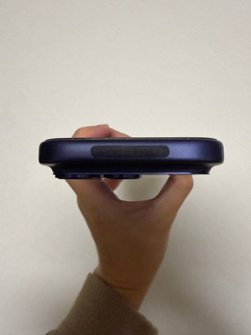 【ほぼ新品、海外アメリカ版】iPhone17pro 256gb US