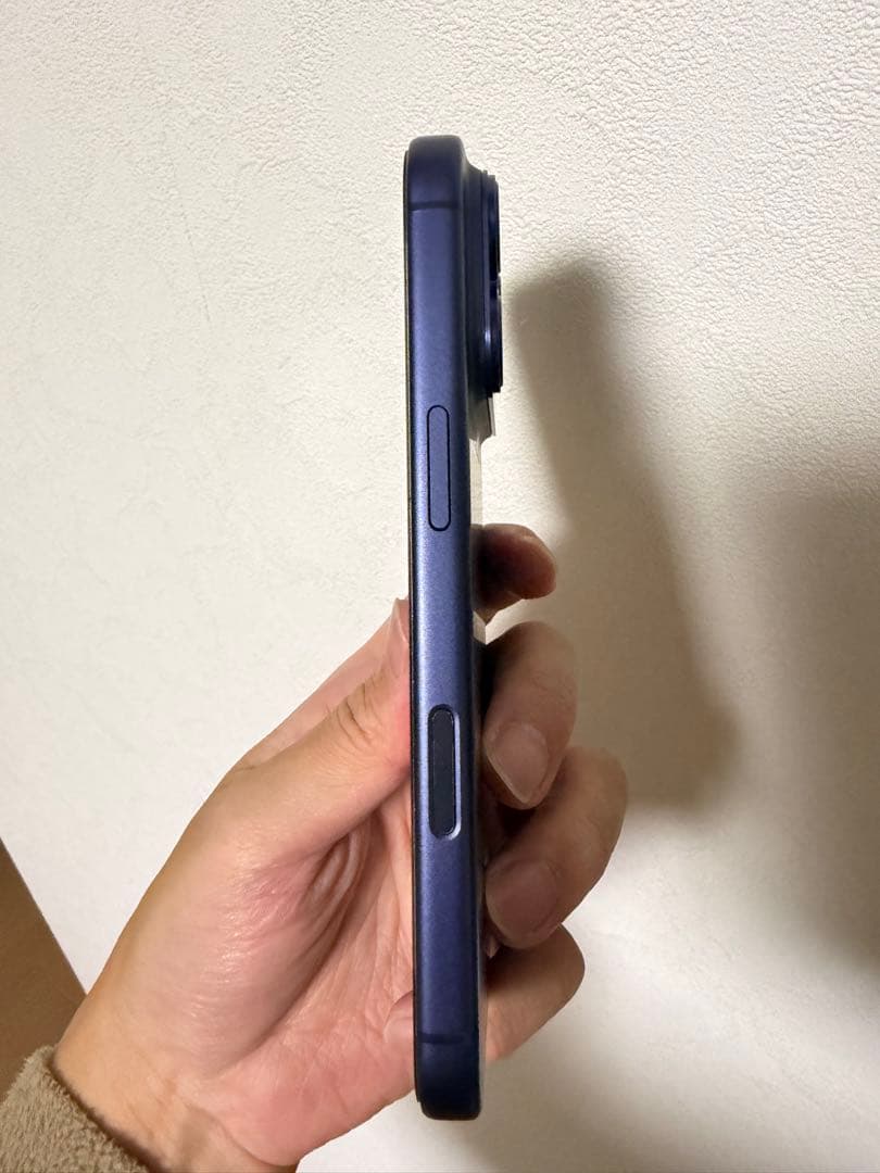 【ほぼ新品、海外アメリカ版】iPhone17pro 256gb US