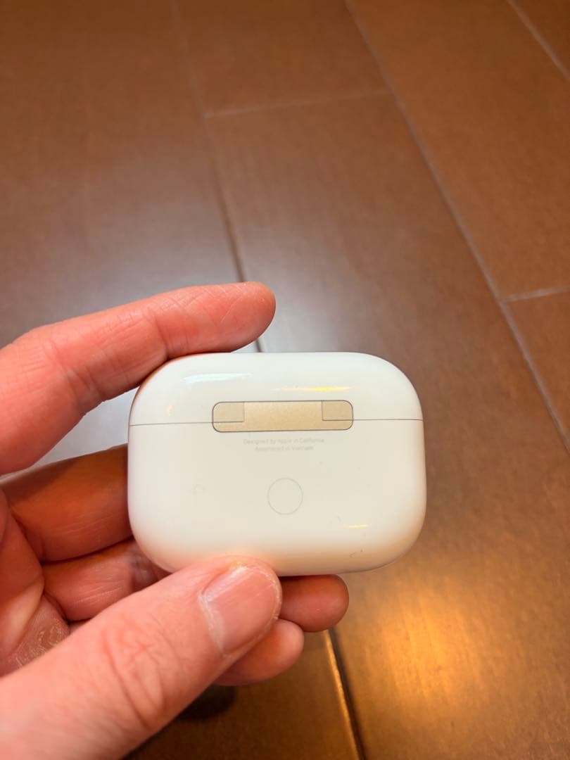 訳あり。AirPods Pro2 ケース タイプC イヤホンはジャンク第2世代