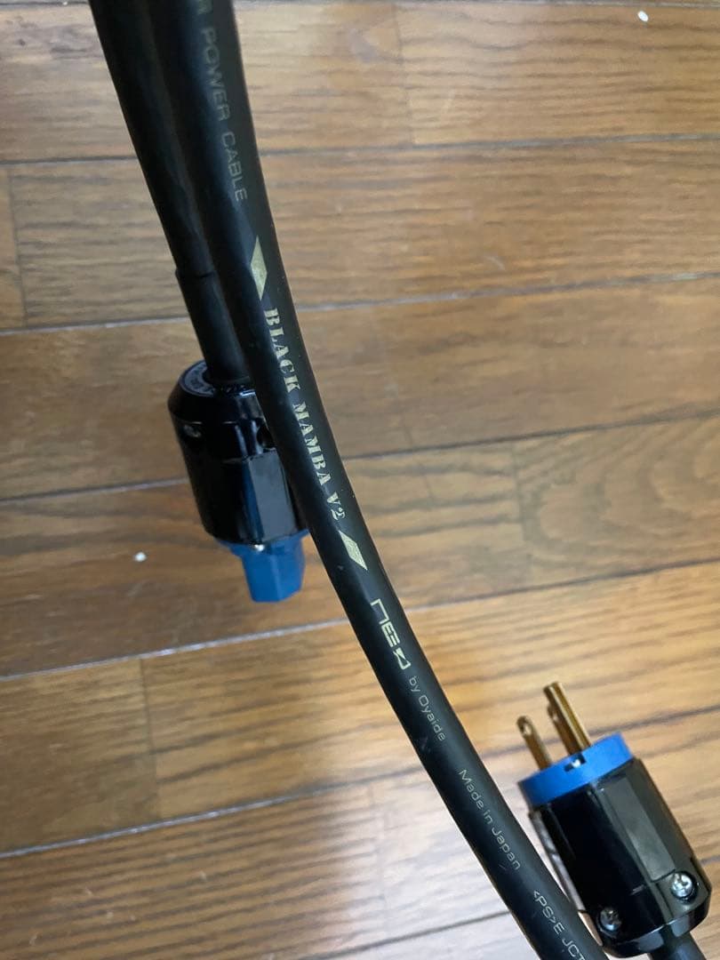 Oyaide オヤイデ BLACK MAMBA α-V2 電源ケーブル 1.8m