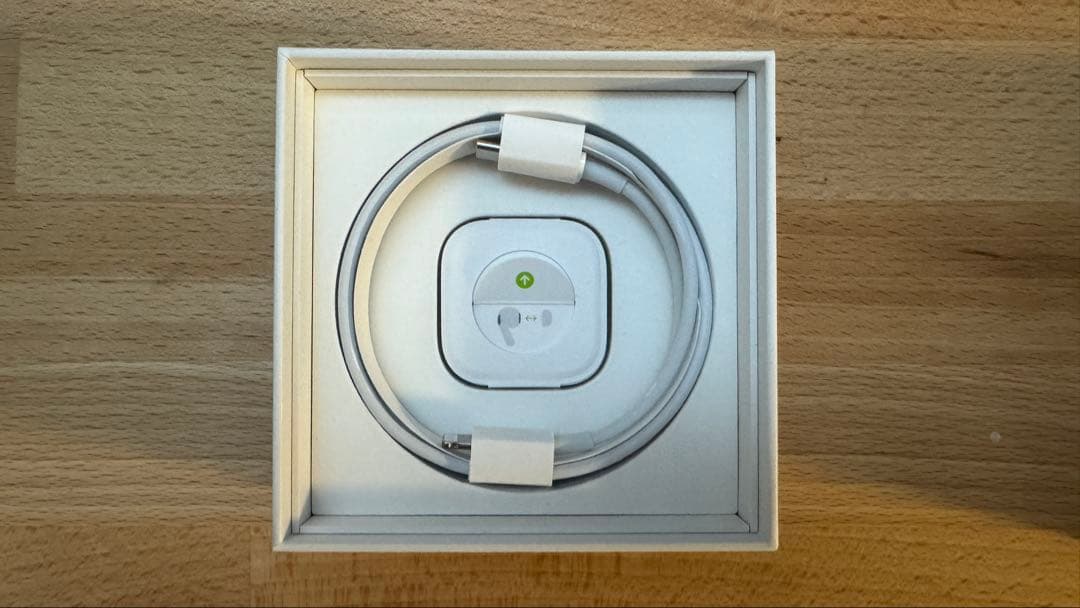 Apple AirPods Pro 第1世代 (モデル番号: A2084)