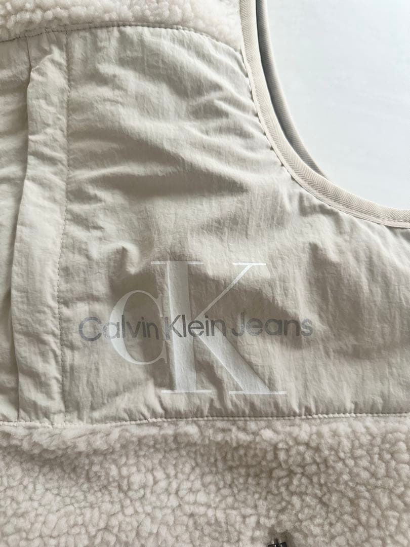 カルバンクライン　ジーンズ   ダウンベスト　リバーシブル
