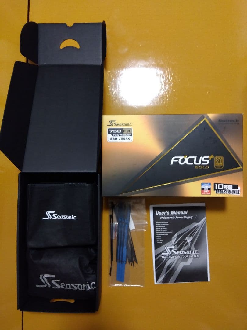 電源ユニット Seasonic FOCUS PLUS GOLD SSR-750FX