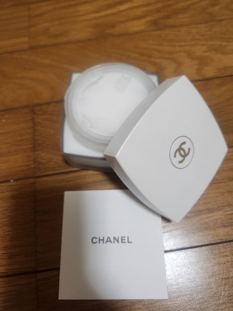 Coco Mademoiselle ボディクリーム 150g