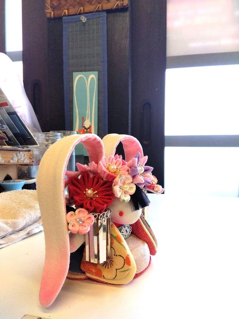 辻村ジュサブロー　花うさぎ