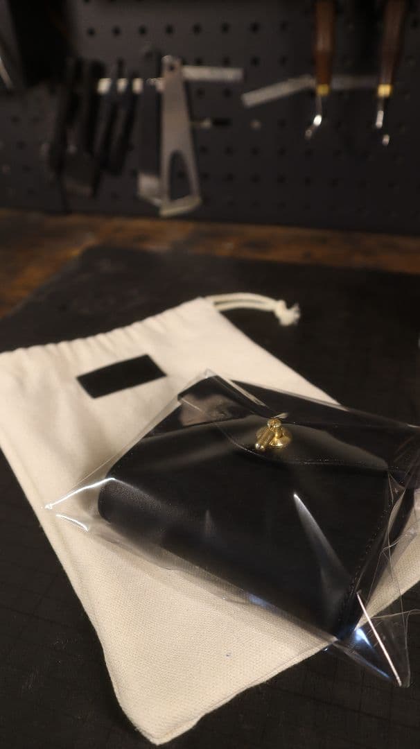 【受注制作】オコシ金具の三つ折り財布　Rondine イタリアンレザー