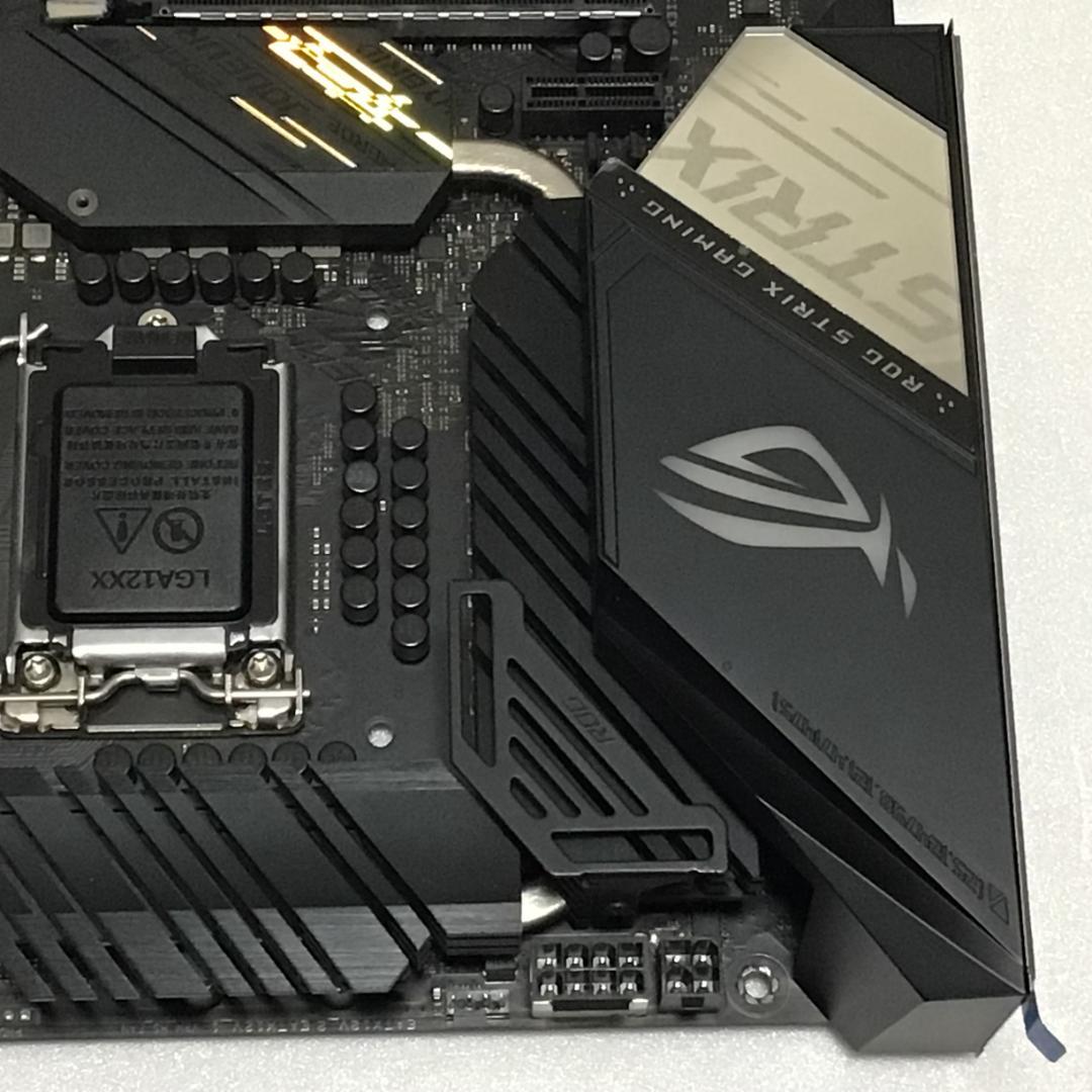 ASUS ROG STRIX Z490-F GAMING マザーボード