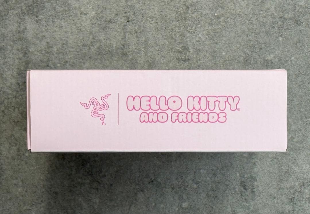 新品未開封レイザーOrnata V3 Tenkeyless HelloKitty