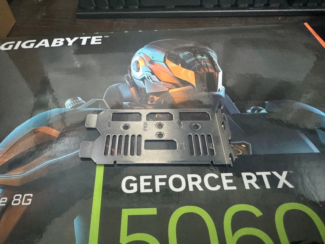グラフィックボード・グラボ・ビデオカード GIGABYTE GEFORCE RTX 5060 8G