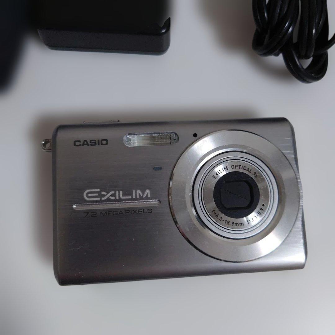 カシオ CASIO EXILIM EX-Z75 デジカメ コンデジ
