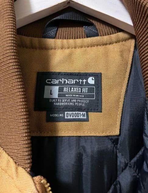 カーハート ブラウン キルティングダウンベスト