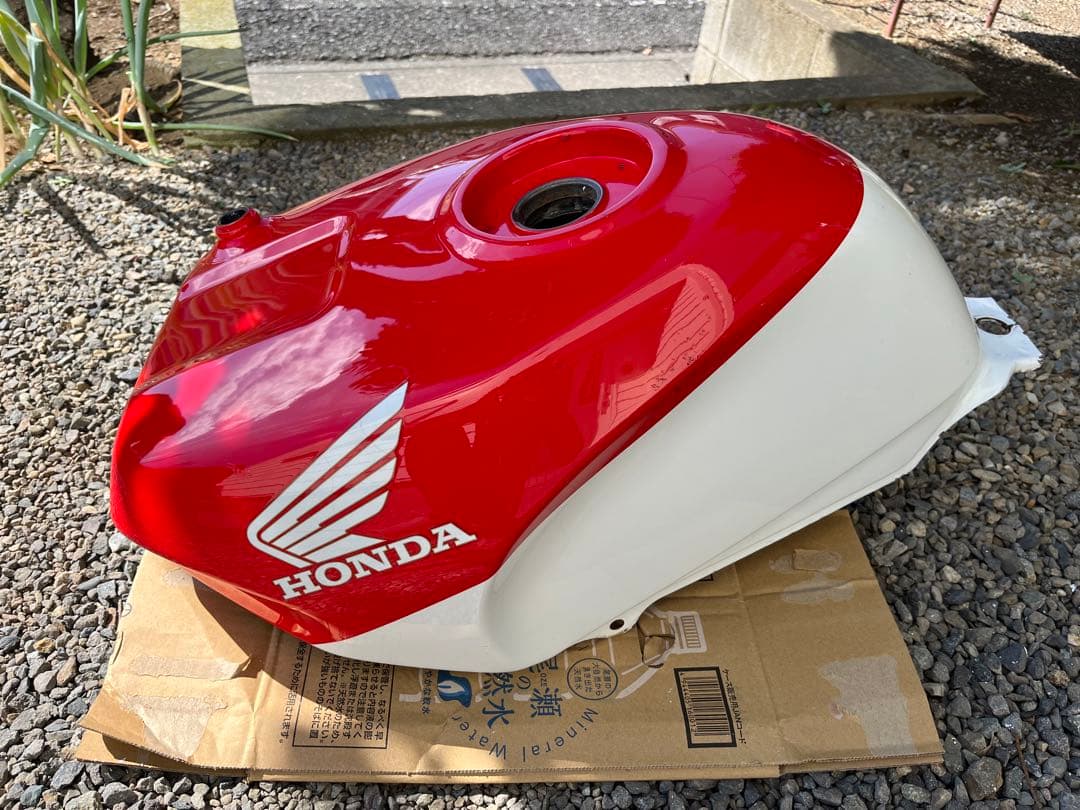 Honda VFR400R nc30 タンク