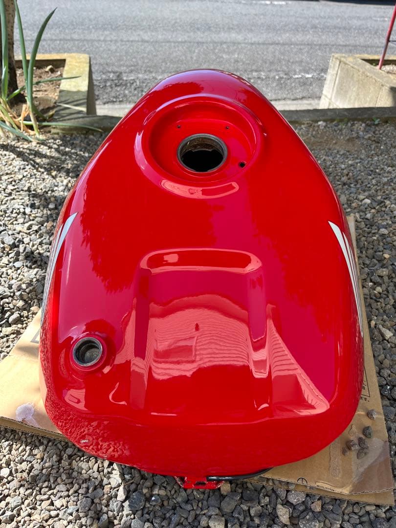 Honda VFR400R nc30 タンク