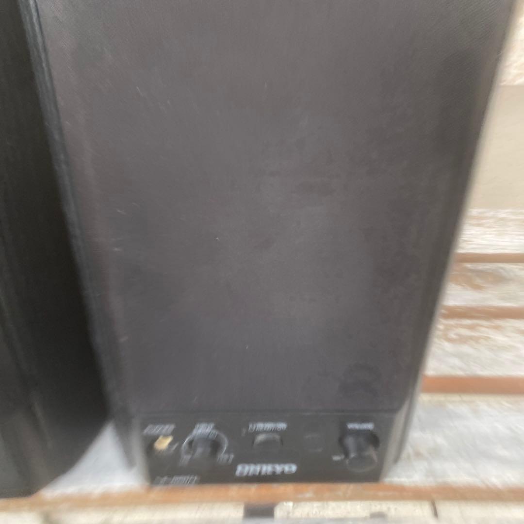 【動作OK 】美品！！　アンプ内蔵スピーカー　ONKYO　GX-500HD