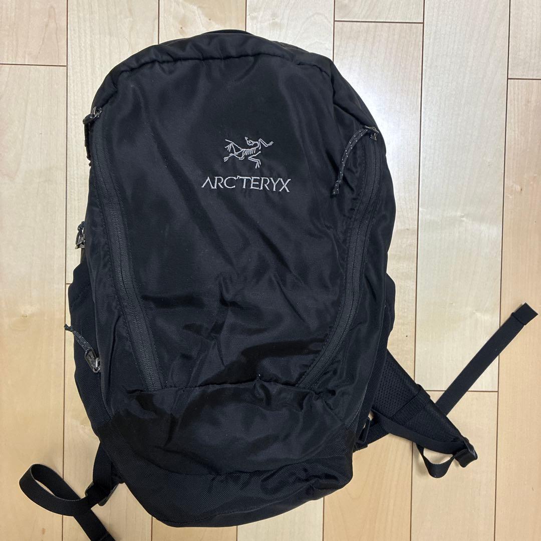 【美品廃盤モデル】アークテリクス マンティス26 黒 国内正規品