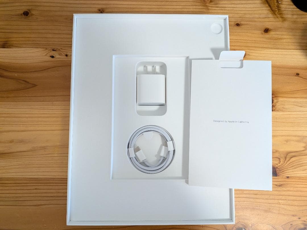 【美品】iPad Air (M2) 13インチ 128GB Wi-Fi