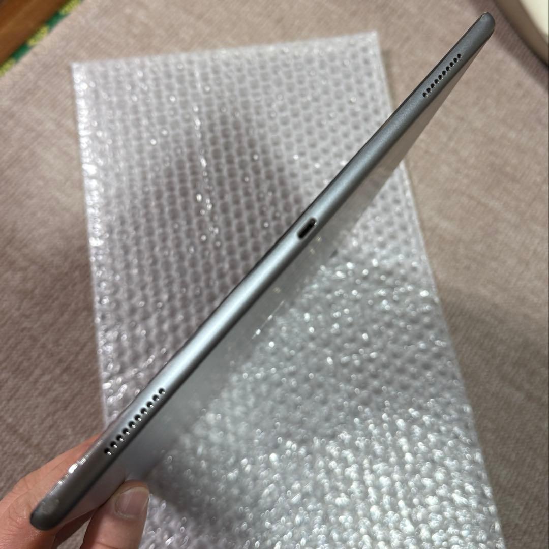 ジャンク品 iPad Pro 2017 12.9インチ Wi-Fiモデル