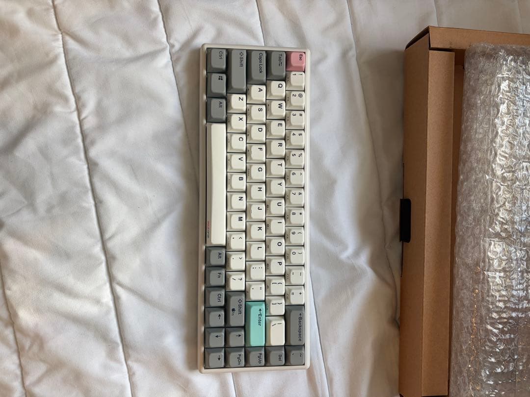 キーボード NiZ Atom68 Pro