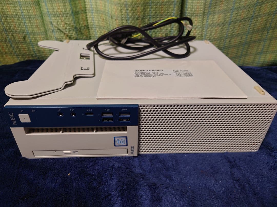 Win11 8世代コアi3メモリ32GHDD1Tスーパーマルチ オフィス2019