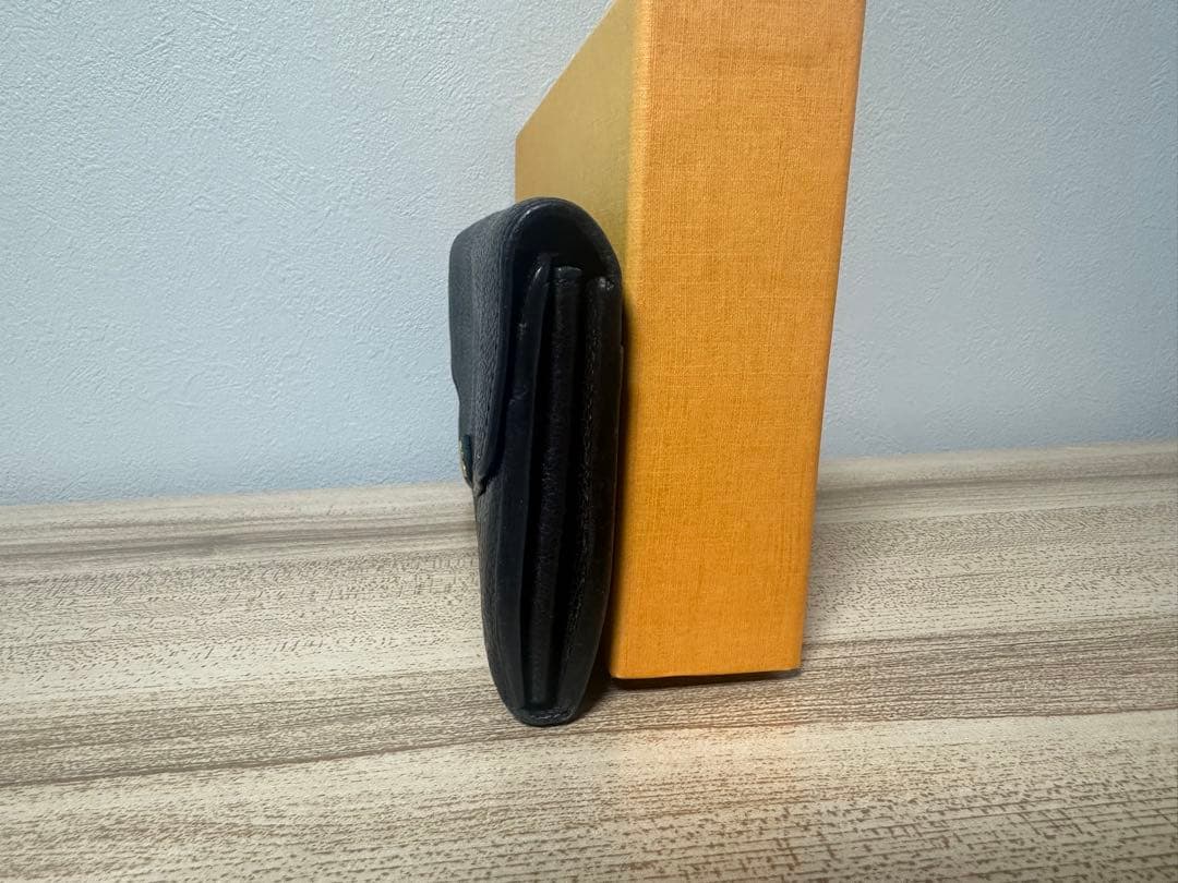 ルイヴィトン財布　アンプラント　ポルトフォイユ　サラ