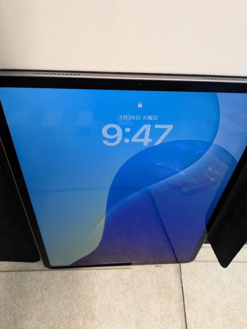 iPad Air 13インチ Wi-Fi 128GB MV273J/A　1台