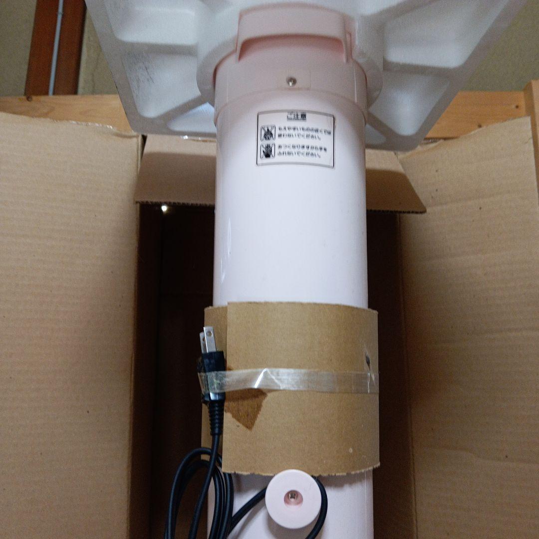 新品　昭和レトロ　ピンク　東芝製　トールボーイ型　電気ストーブ　ＳＲ－V８０３