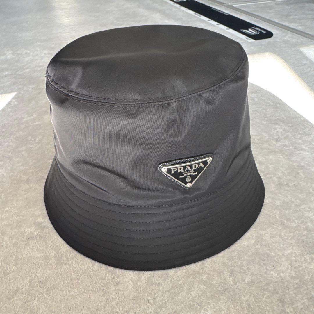 PRADA ブラック バケットハット XL