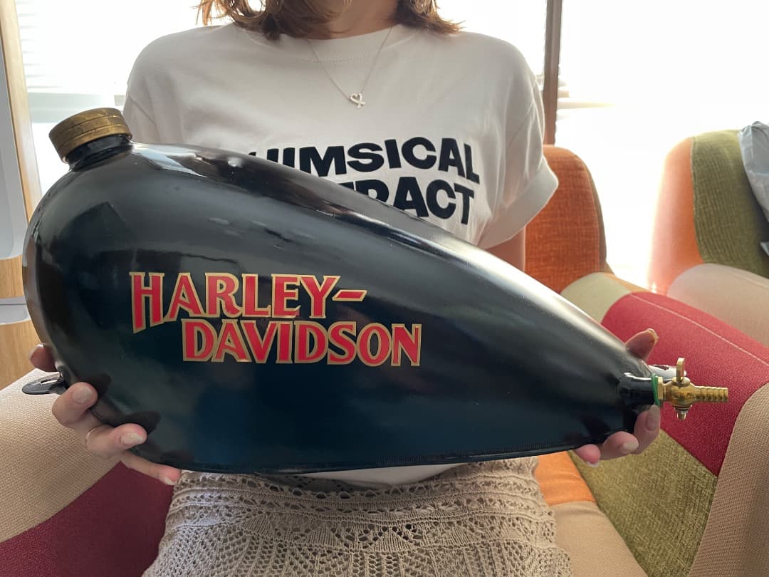 i*u様 HARLEY-DAVIDSON タンク 黒