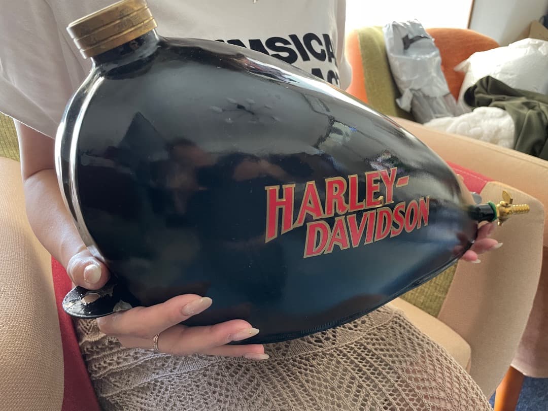 i*u様 HARLEY-DAVIDSON タンク 黒