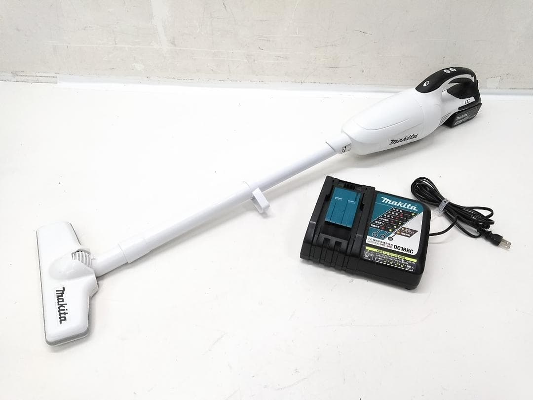 マキタ 充電式クリーナ CL181FD 充電器/18Vバッテリー付き ♪
