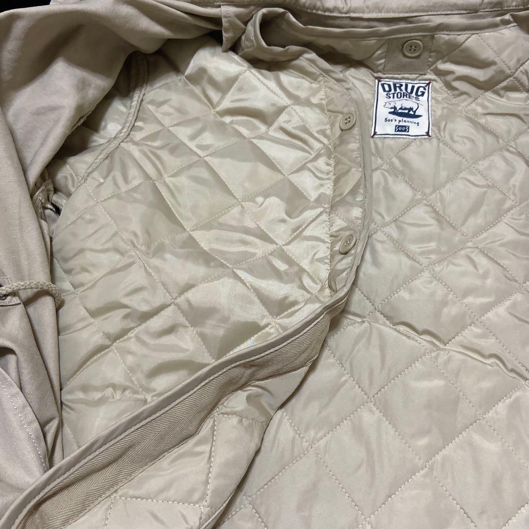 ドラッグストアーズダウン付きアウター