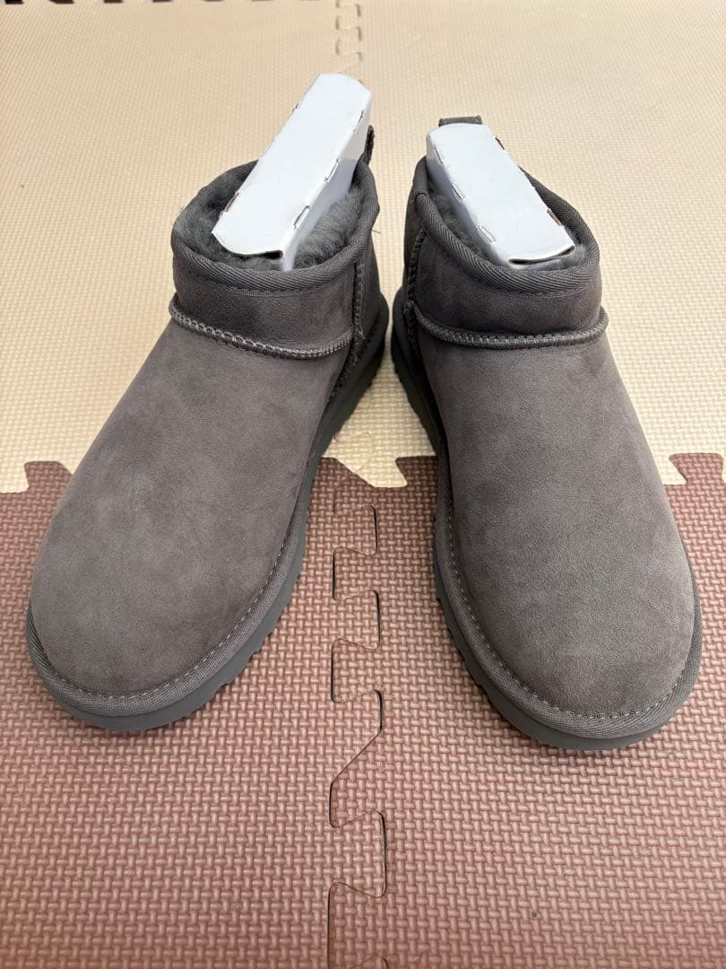 UGG ショートブーツ
