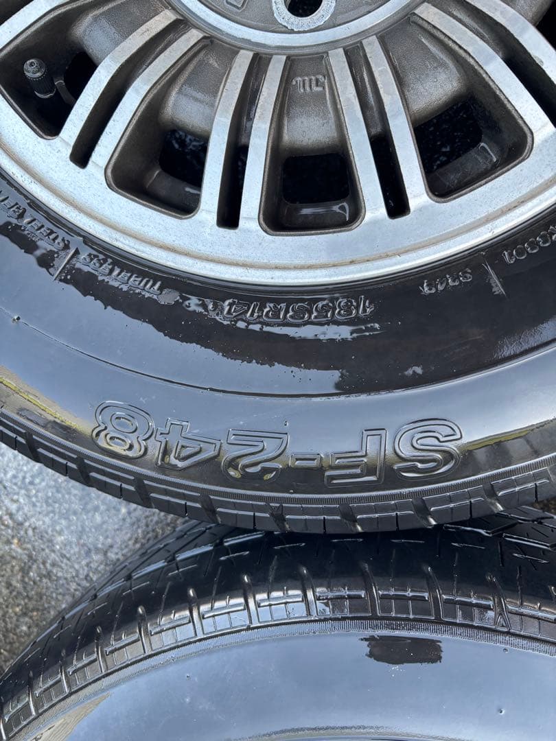 12クラウン純正ホイールタイヤ付