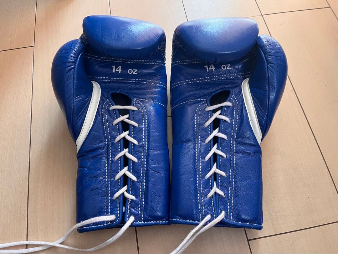 ウイニンググローブ14オンス紐式